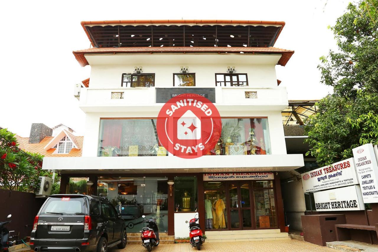 Capital O 37763 Bright Heritage Kochi Bagian luar foto